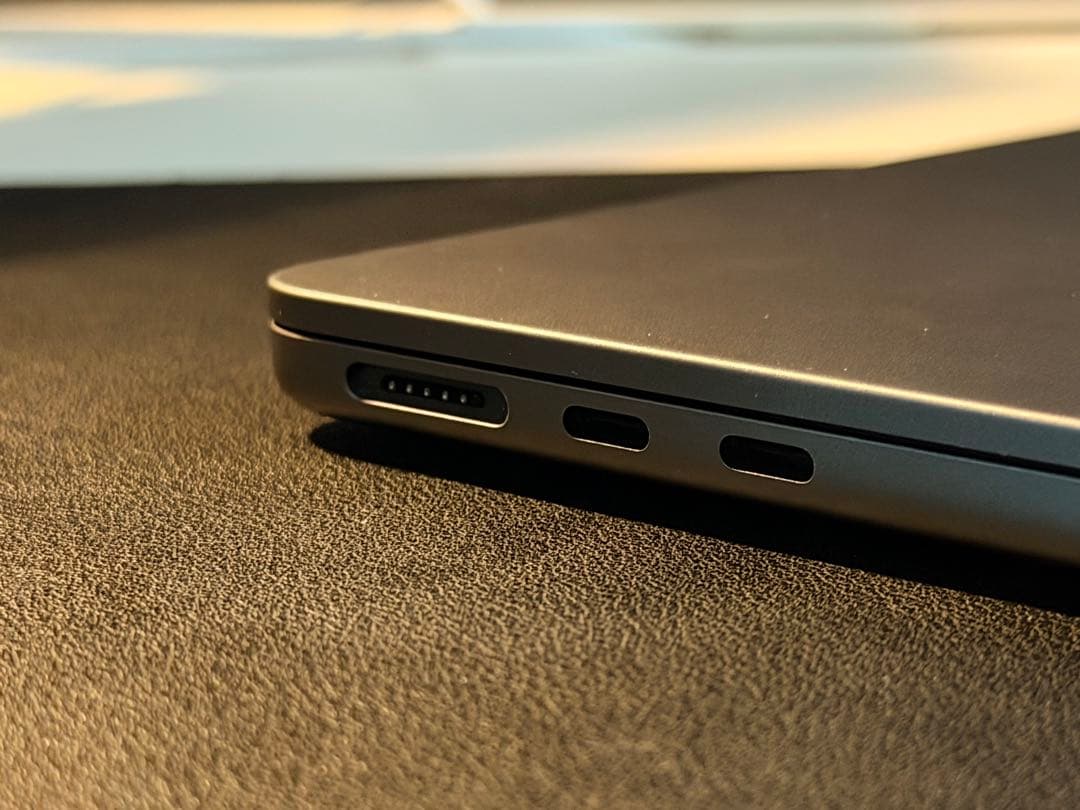 MacBook Air M2 スペースグレイ