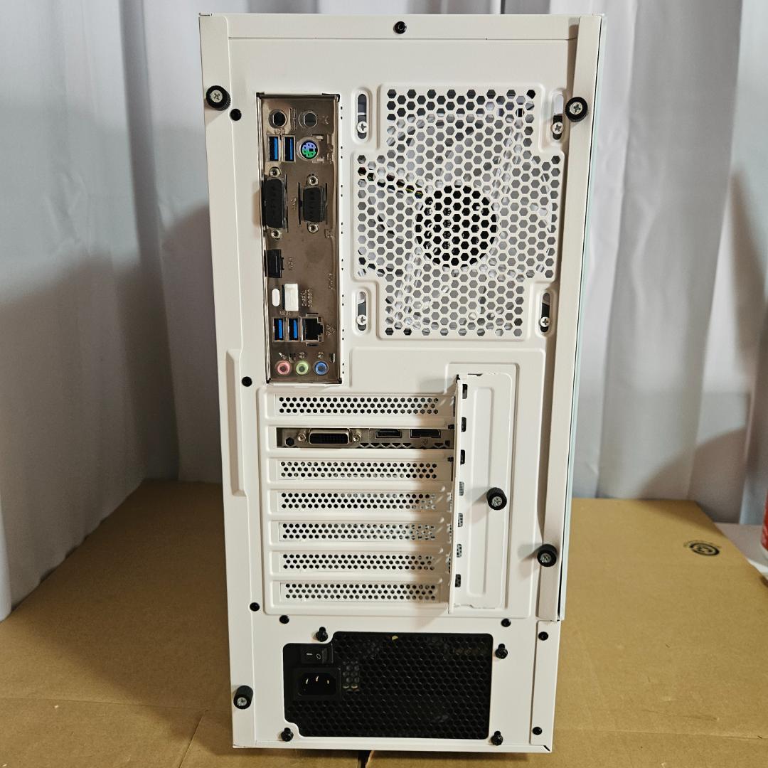 ゲーミングPC i7 8700k GTX1600Ti Windows11