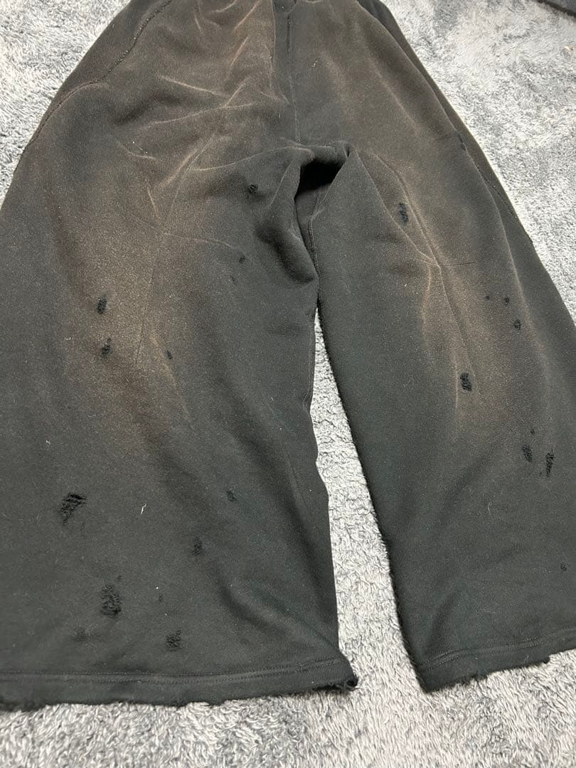 needlesスウェットパンツ　ヒザデル