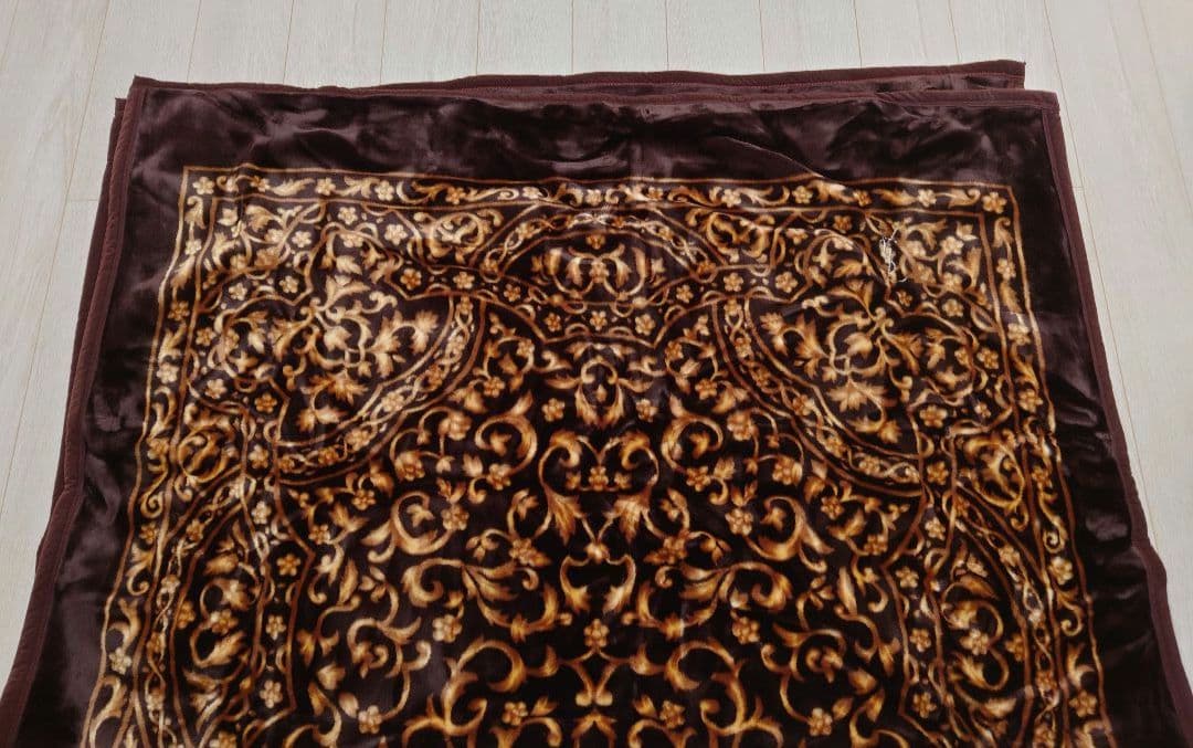 【専用】　一部訳あり　イヴサンローラン　　ニューマイヤー毛布　ブラウン