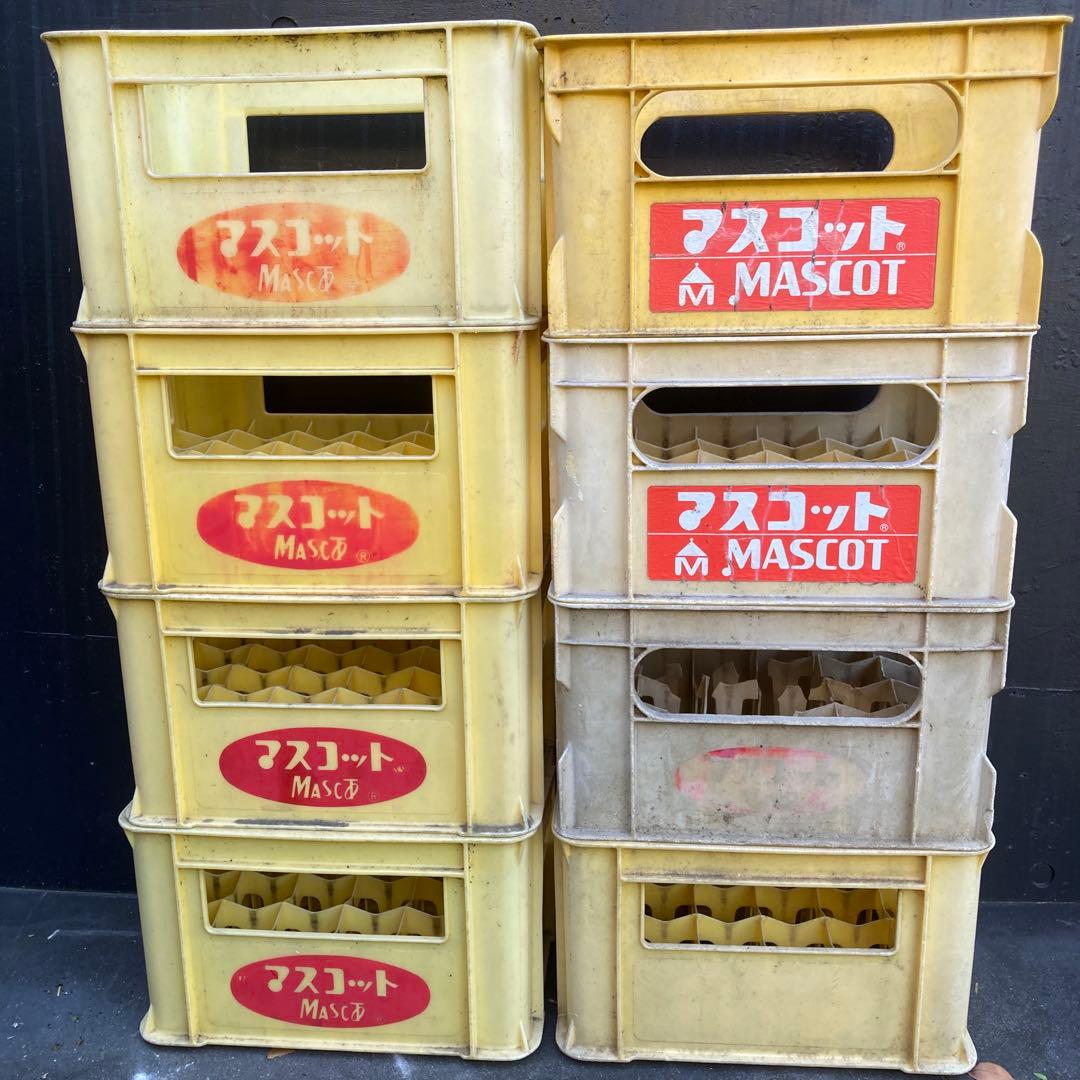 ジュース瓶ケース 8個　コンテナ　ケース　ボックス　ビールケース　マスコット　⑥