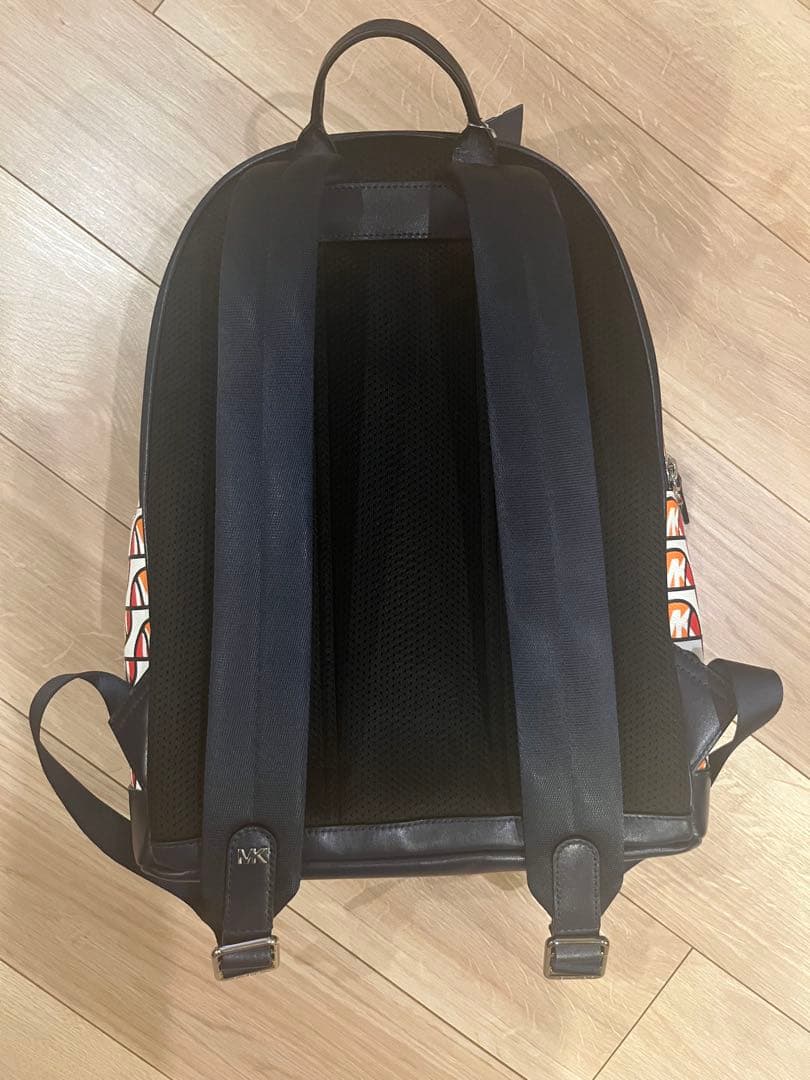 MICHAEL KORS✖️ellesse マルチカラー リュックコラボ 保存袋付