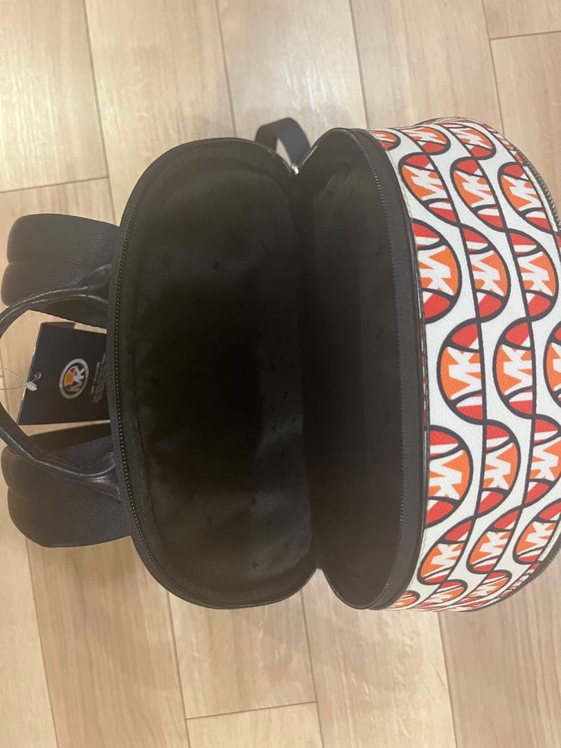 MICHAEL KORS✖️ellesse マルチカラー リュックコラボ 保存袋付