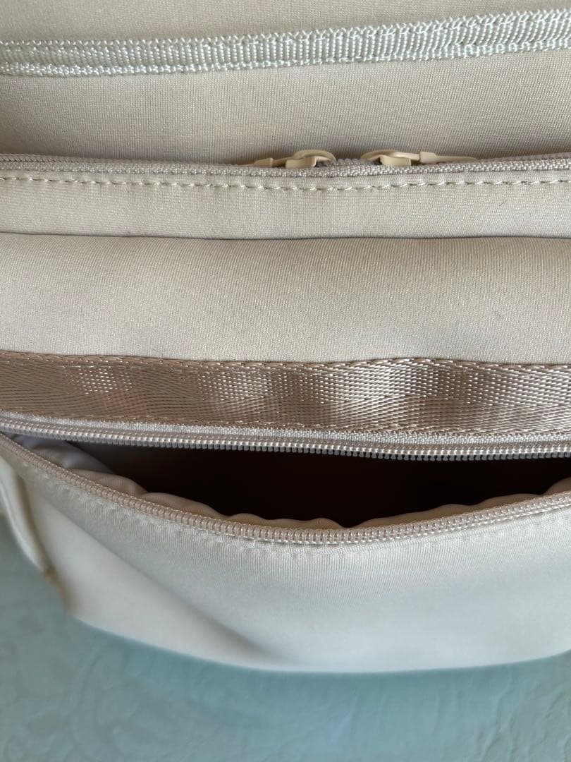 CITY DOG シティドッグ　リュック　キャリーバッグ　オフホワイト　Rサイズ