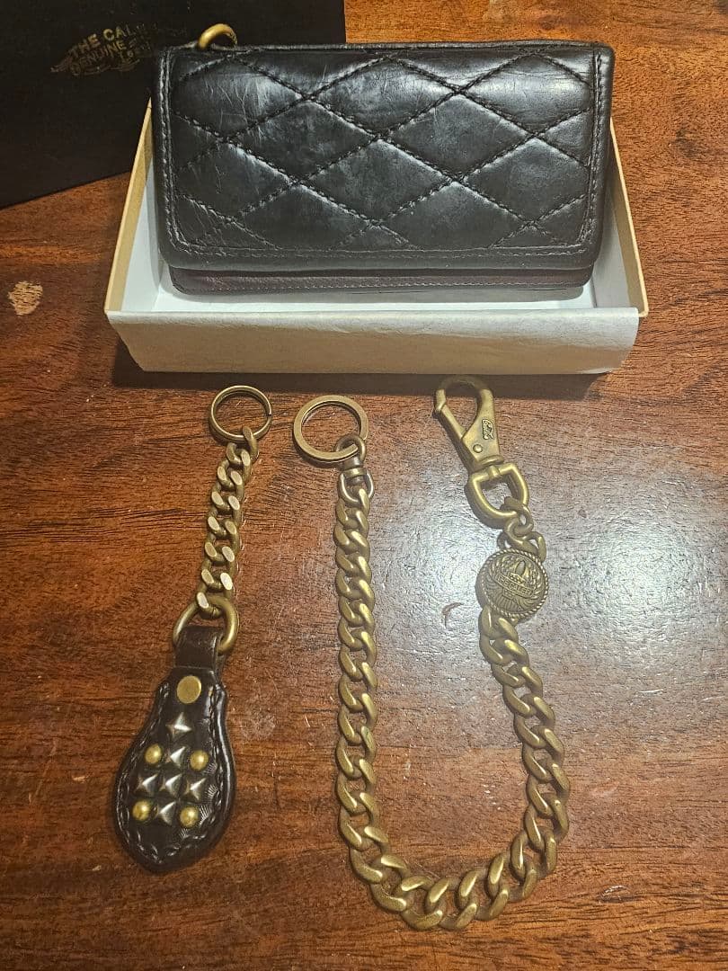 キャリー　CALEE　ウォレット・ウォレットチェーン・キーホルダー３点セット