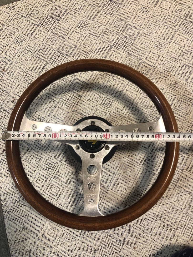 【送料込み】希少　MOMO ウッド ステアリング INDY モモ　ハンドル