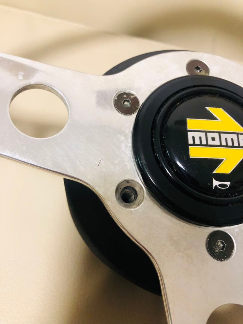 【送料込み】希少　MOMO ウッド ステアリング INDY モモ　ハンドル