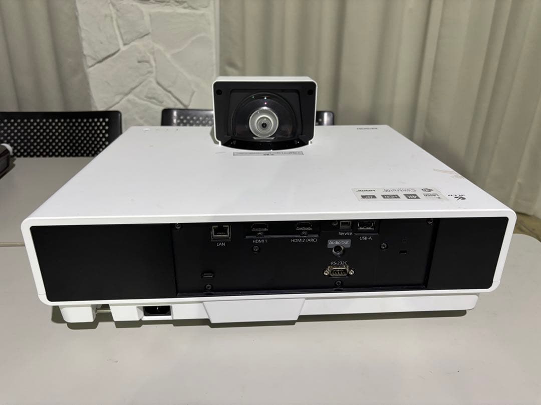 【ジャンク品】EPSON EH-LS500W プロジェクター 本体