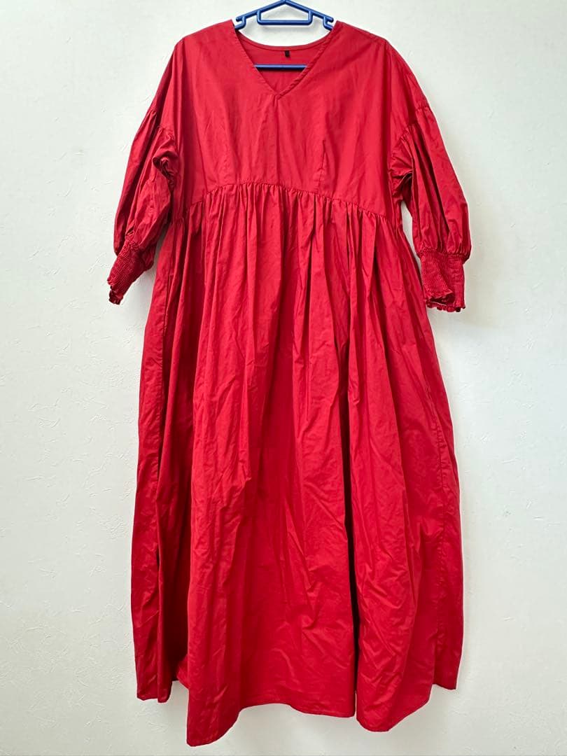 【着用数回】BEARDSLEY レッド　ワンピース