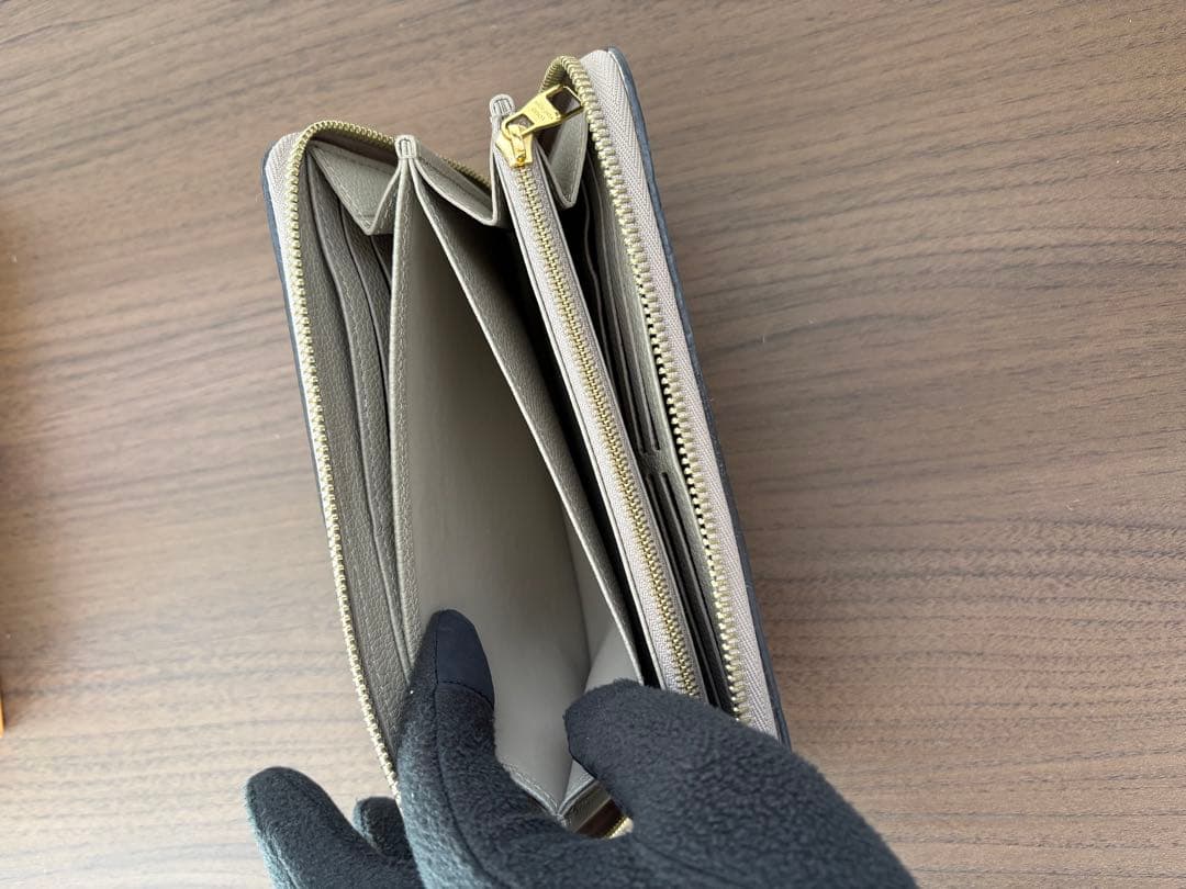 【美品】ルイヴィトン アンプラント ジッピーウォレット トゥルトレール