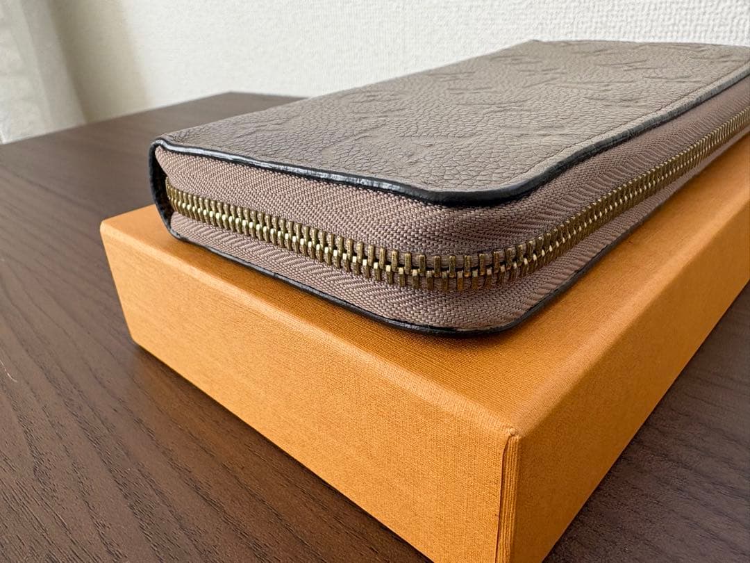 【美品】ルイヴィトン アンプラント ジッピーウォレット トゥルトレール