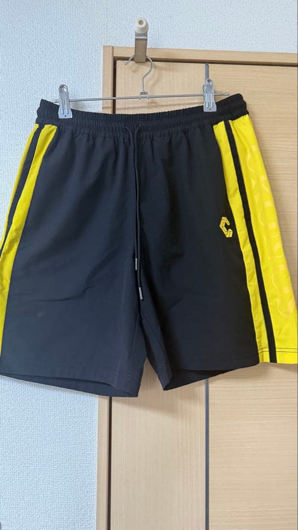 貴重　CRONOS トレーニングウエア　上下セットで　Lサイズ　人気のイエロー