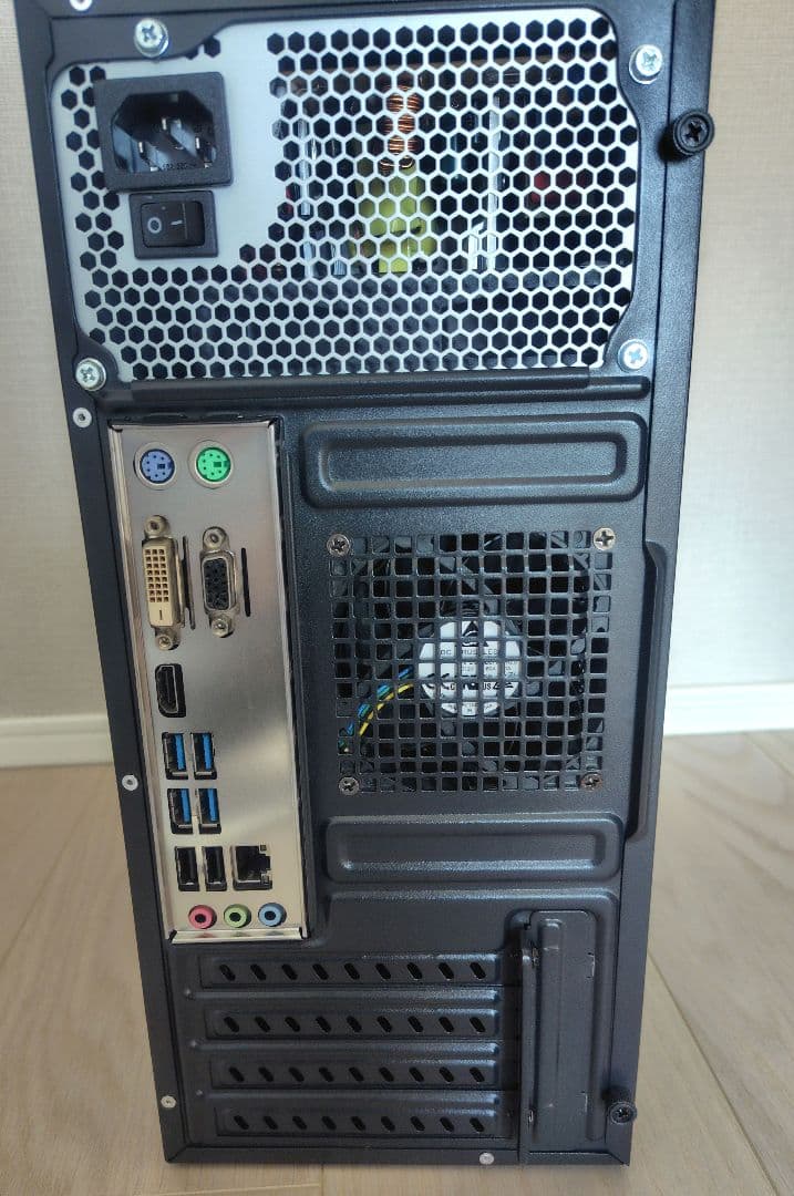 Windowsデスクトップ Windows11 ASRock B75M i5 3470 8GB