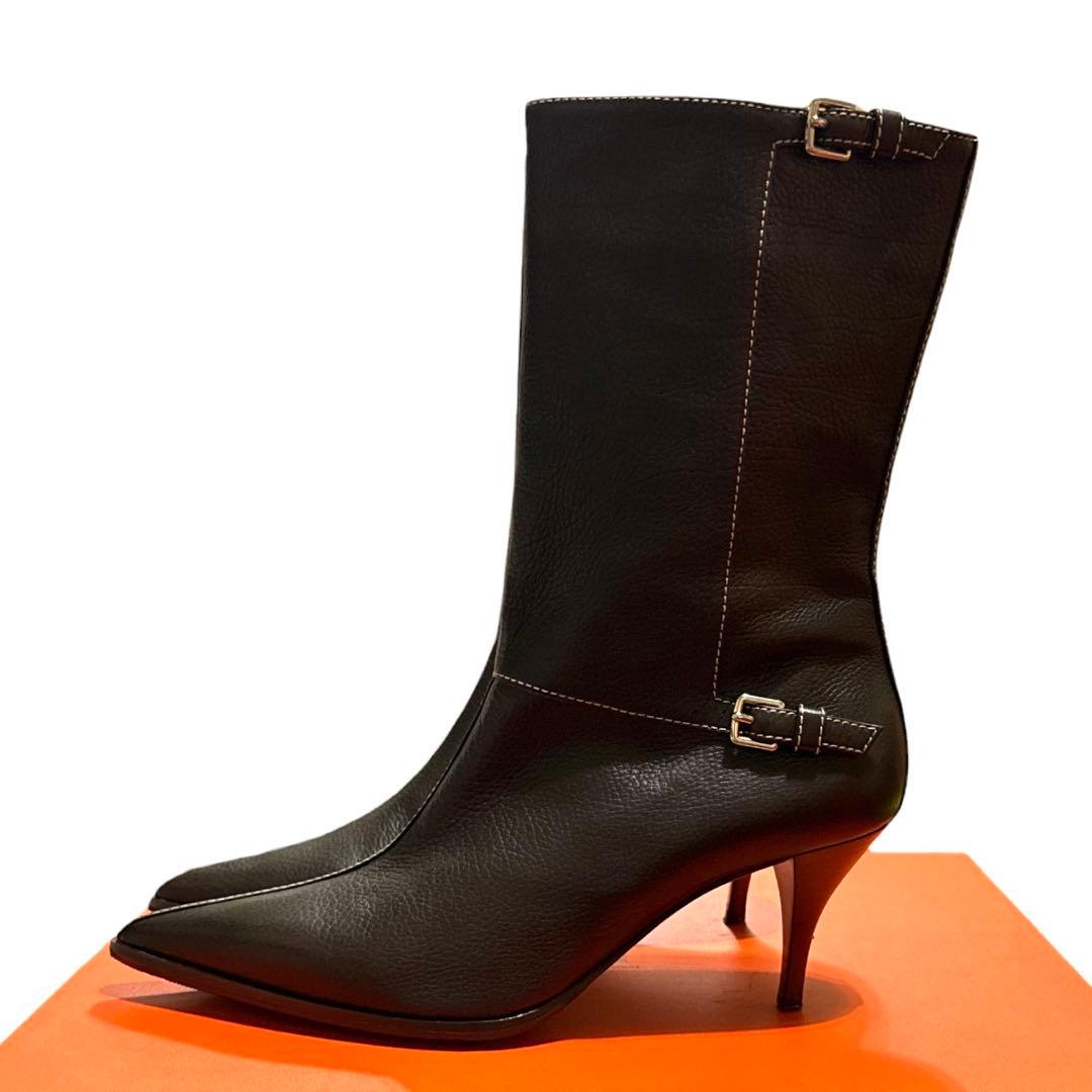 エルメス　新品　レザー ポインテッドトゥブーツ 38 バックル付き