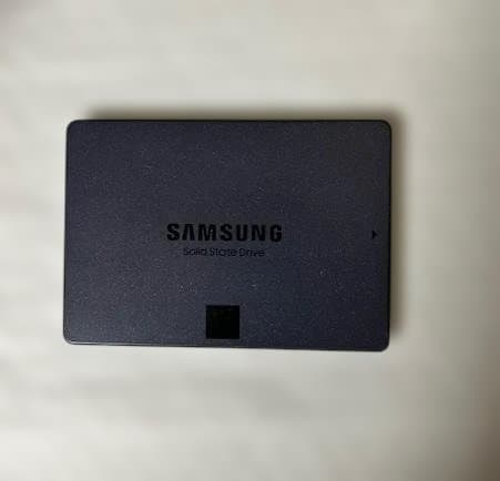 内蔵型SSD Samsung 870 QVO 1TB SSD
