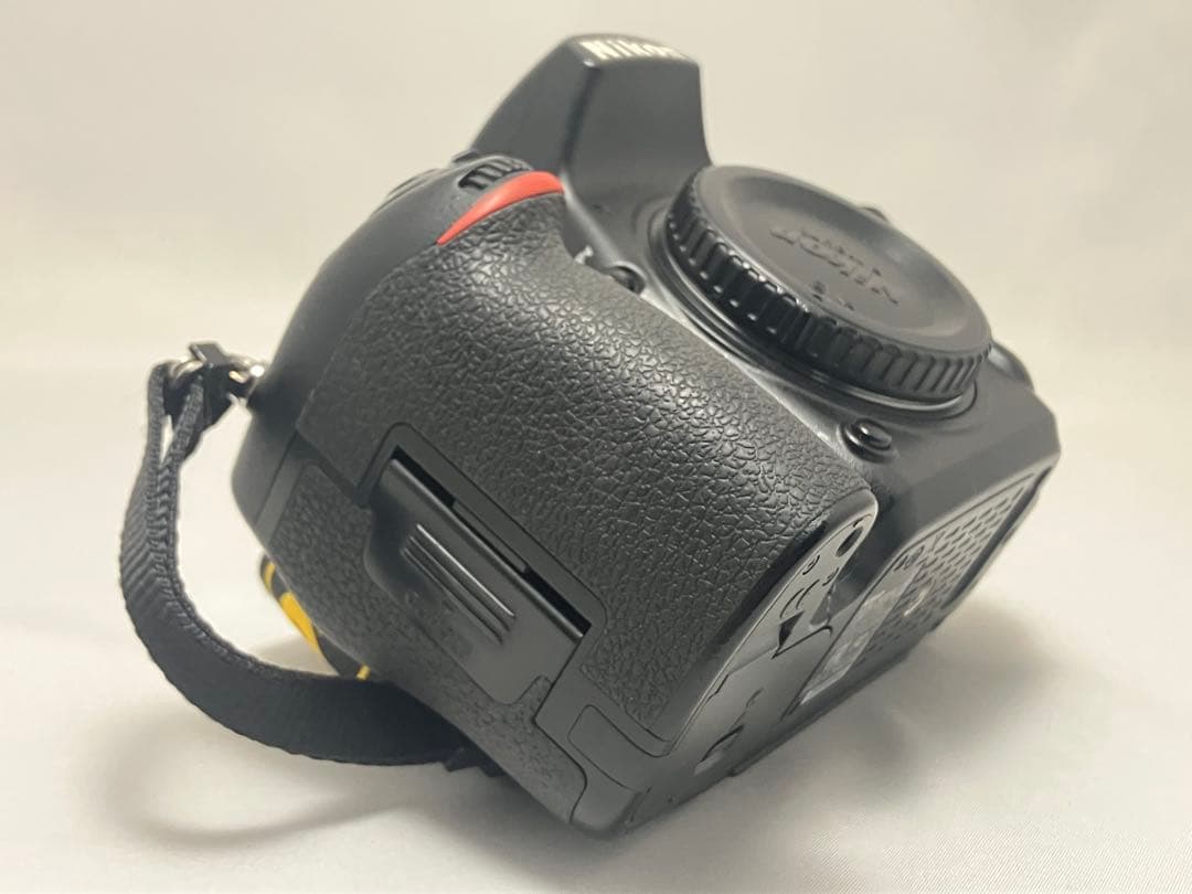 Nikon D750 本体+その他付属品 + 【ジャンクレンズ】
