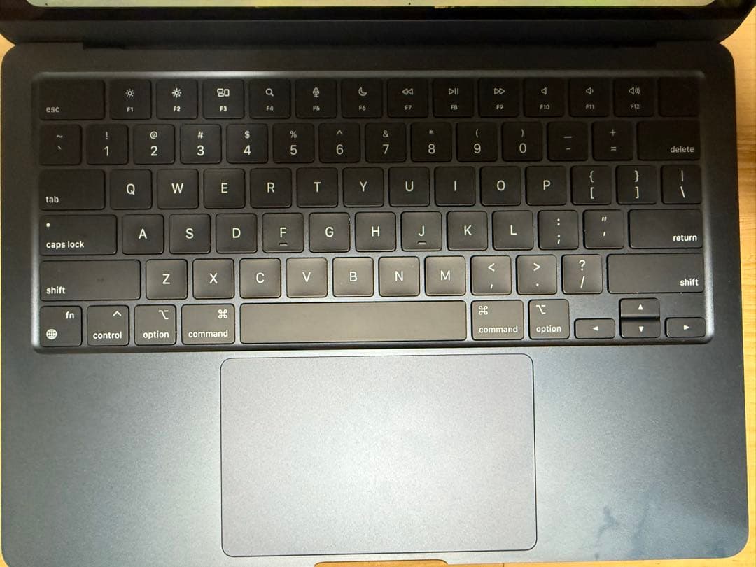 MacBook本体 MacBookAir13.6 inch M2 SSD 256GB RAM8GB