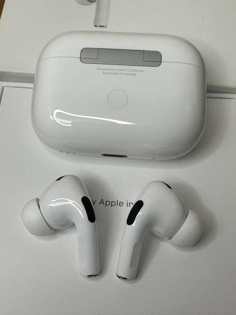 【極美品】AirPodsPro2 MagSafe MTJV3J/A GT6FJ