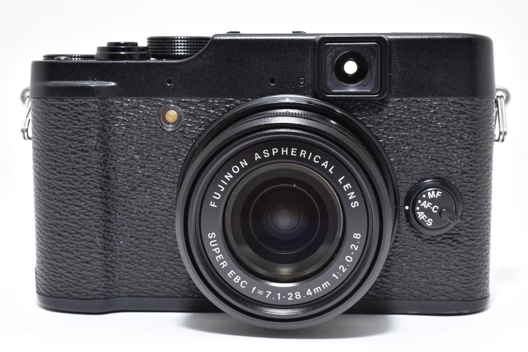 ■美品■ FUJIFILM 富士フィルム X10 #C685