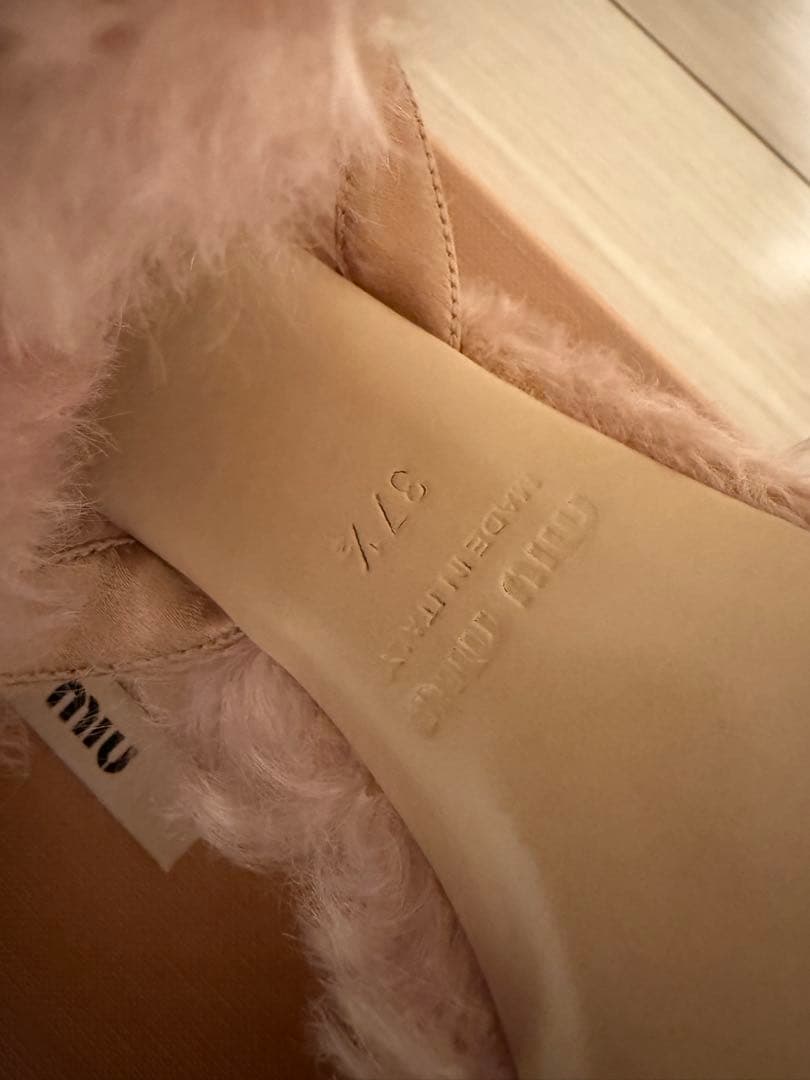miu miu ファー＆パールサンダル