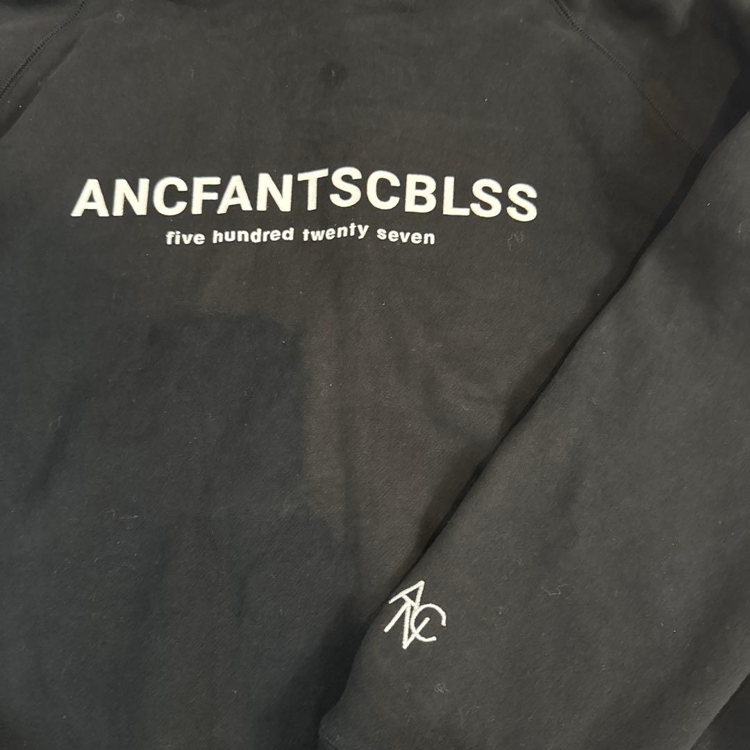 ANIECA ブラック パーカー