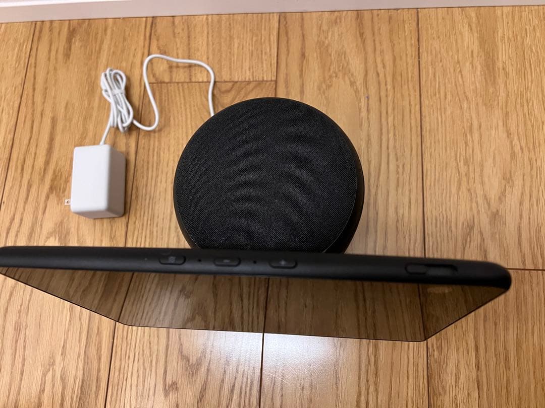 アレクサ　Echo show10