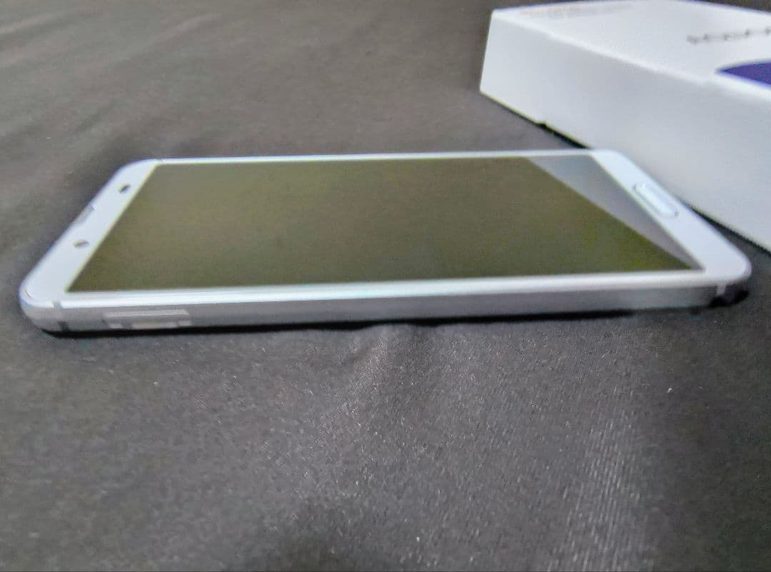 AQUOS　Sense3 SH02M