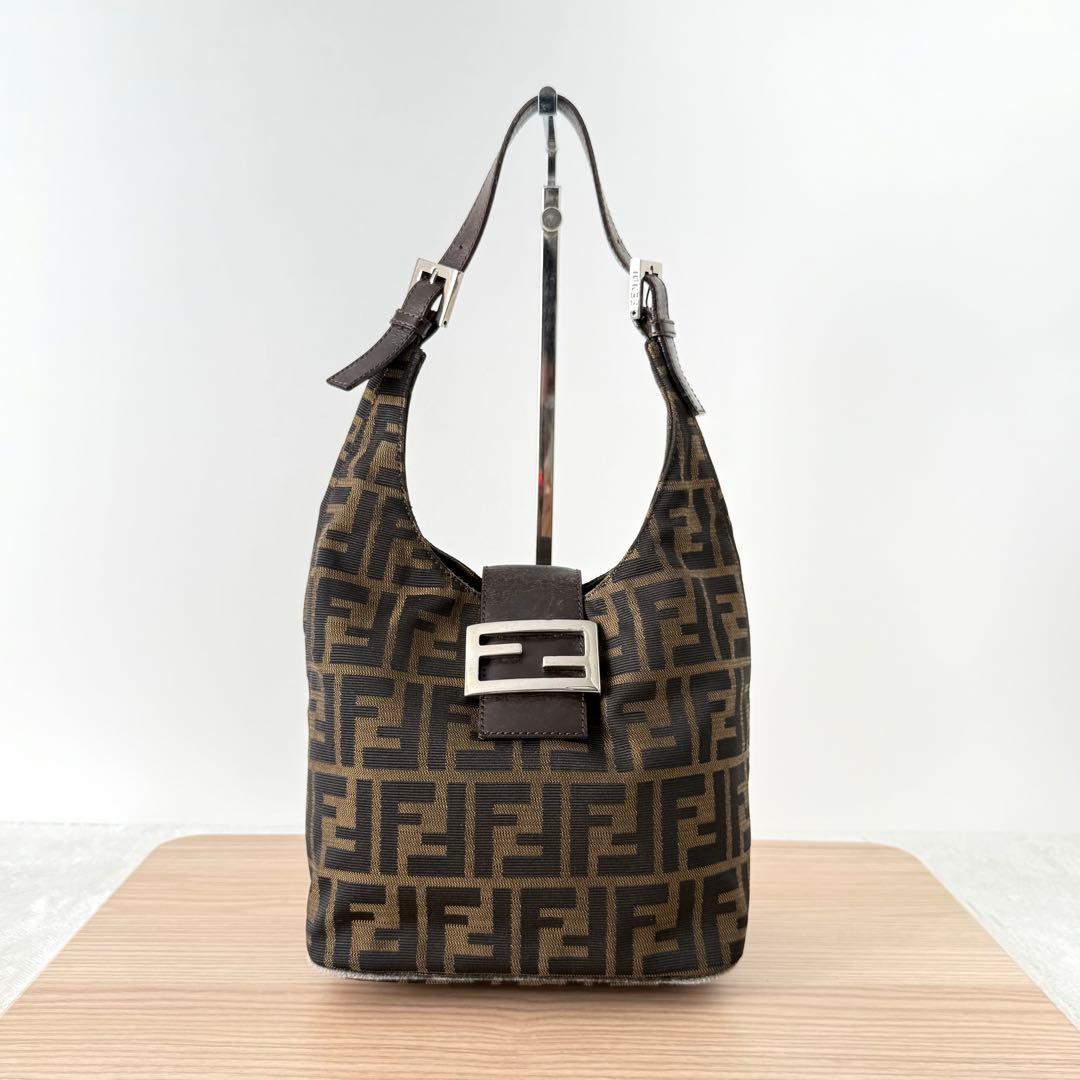 FENDI フェンディ ズッカ マンマバケット ハンドバッグ FF金具 ブラウン