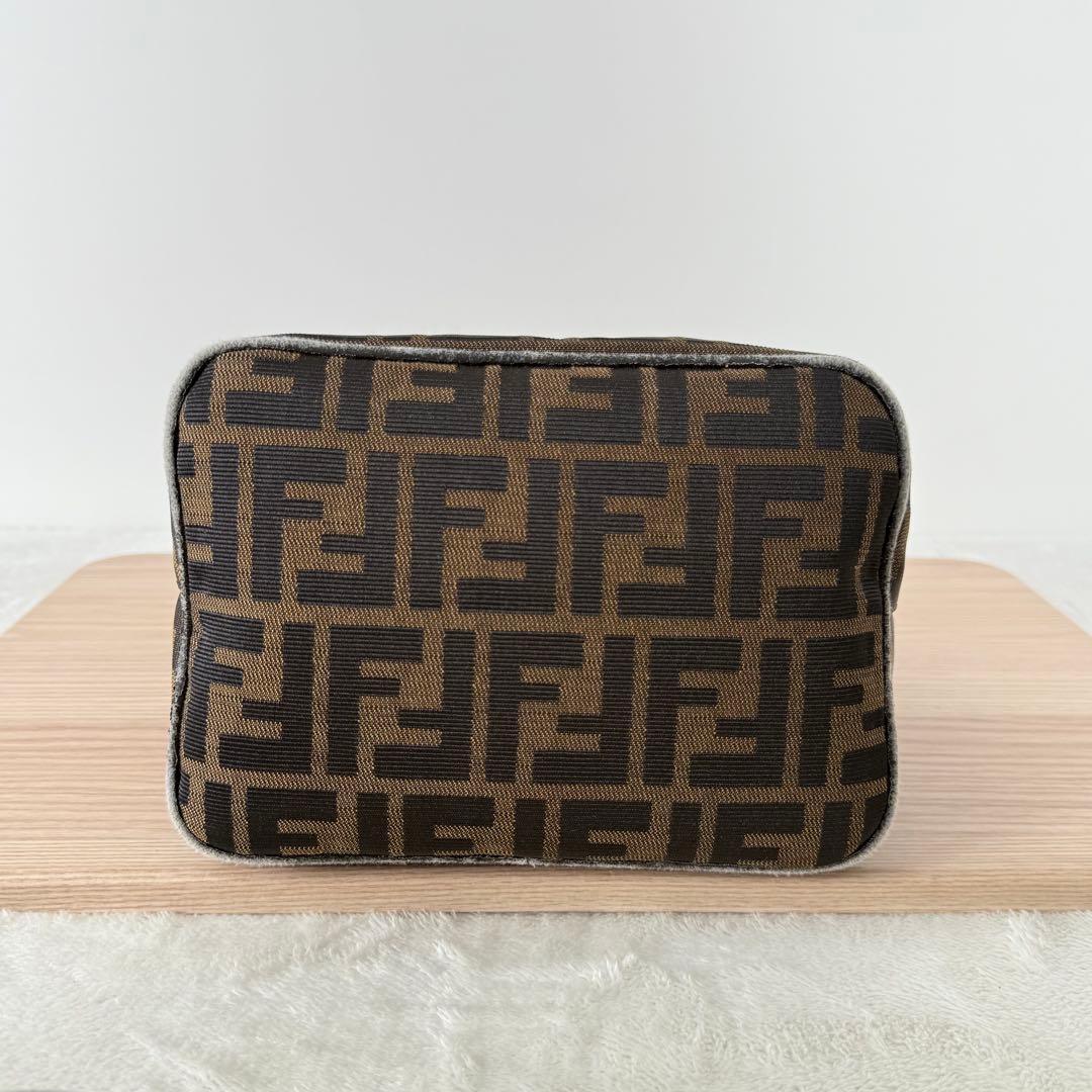 FENDI フェンディ ズッカ マンマバケット ハンドバッグ FF金具 ブラウン