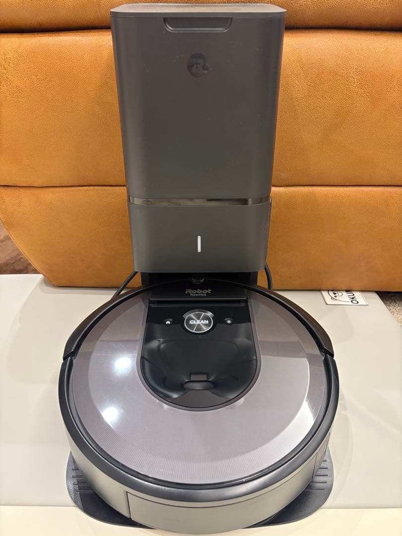【美品】ルンバ i7+ 月1～2回使用　 アイロボット　ロボット掃除機本体