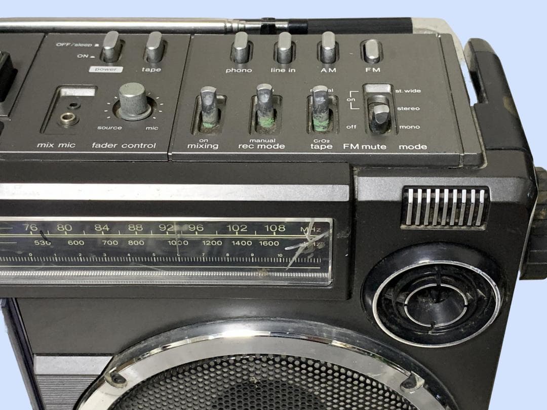 M7984 SHARPシャープ ラジカセ GF-303SB