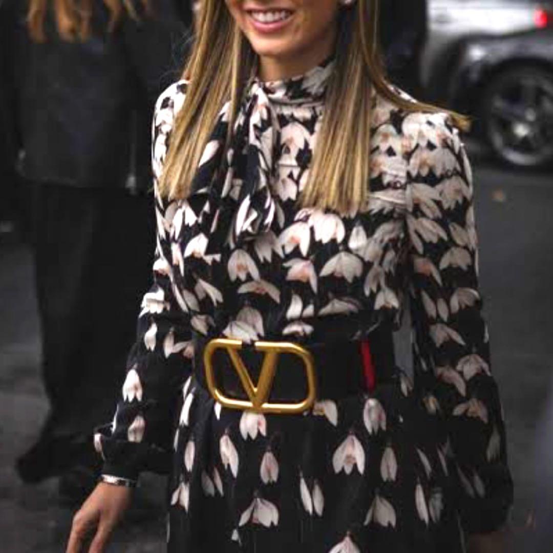 新品75 70MM VALENTINO ヴァレンティノ Vロゴ ベルト VLTN