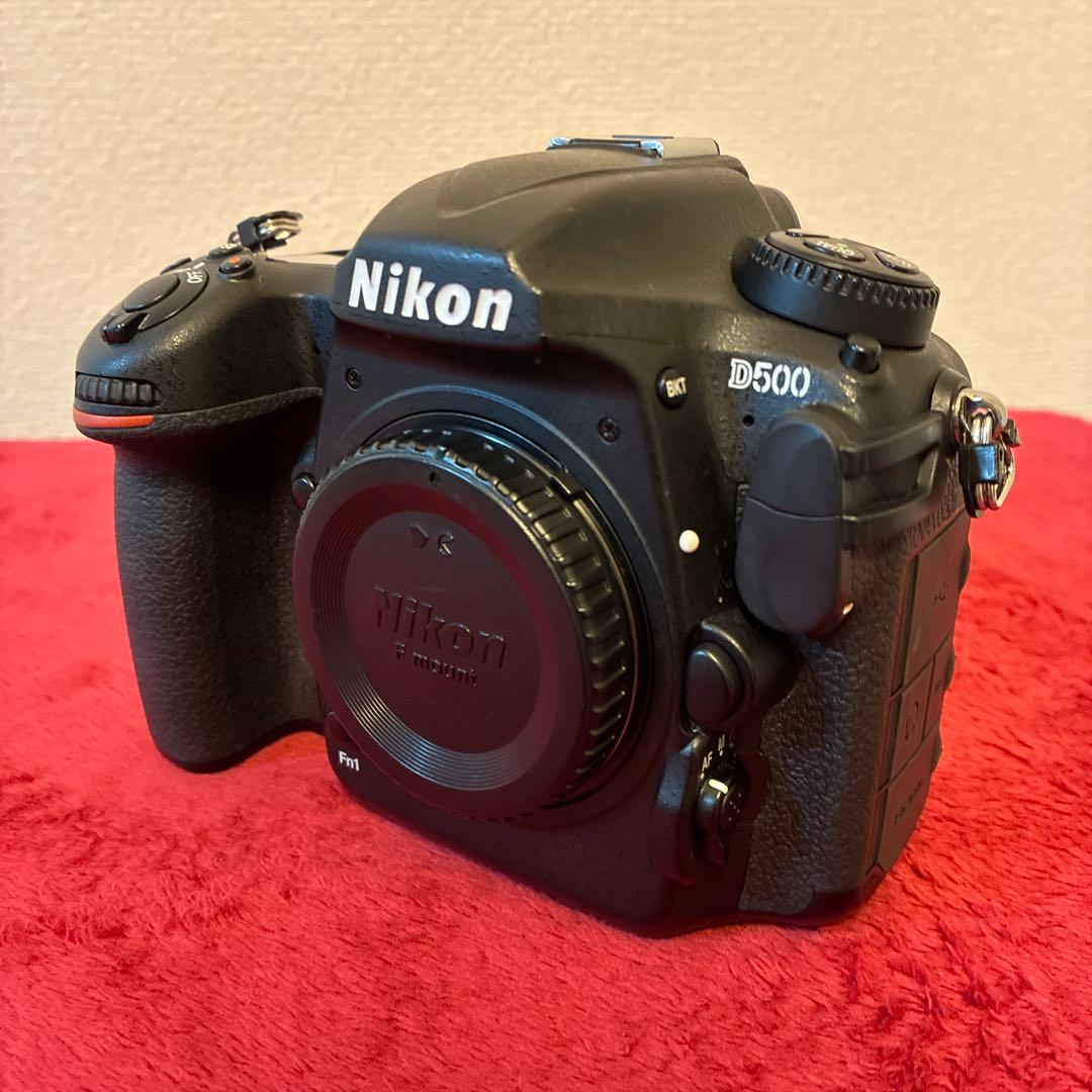 Nikon ニコン　D500