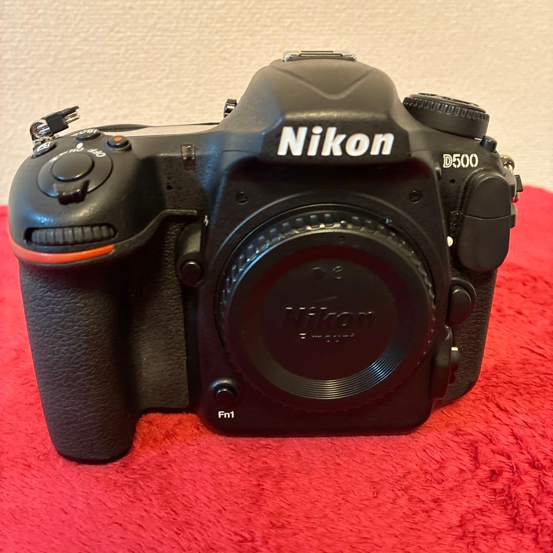 Nikon ニコン　D500