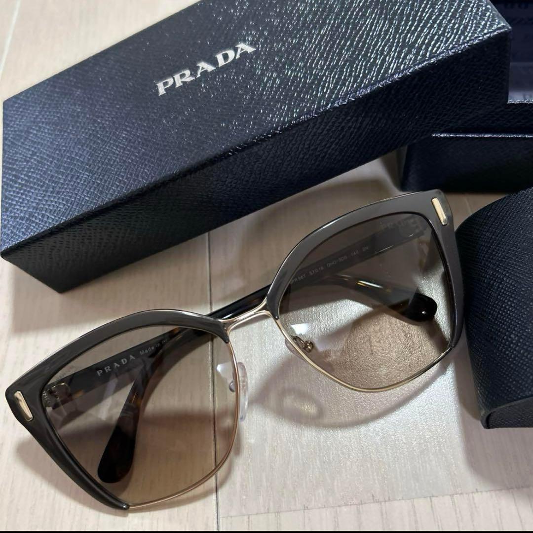 新品未使用！　プラダ　サングラス　PRADA レディース　キャットアイ