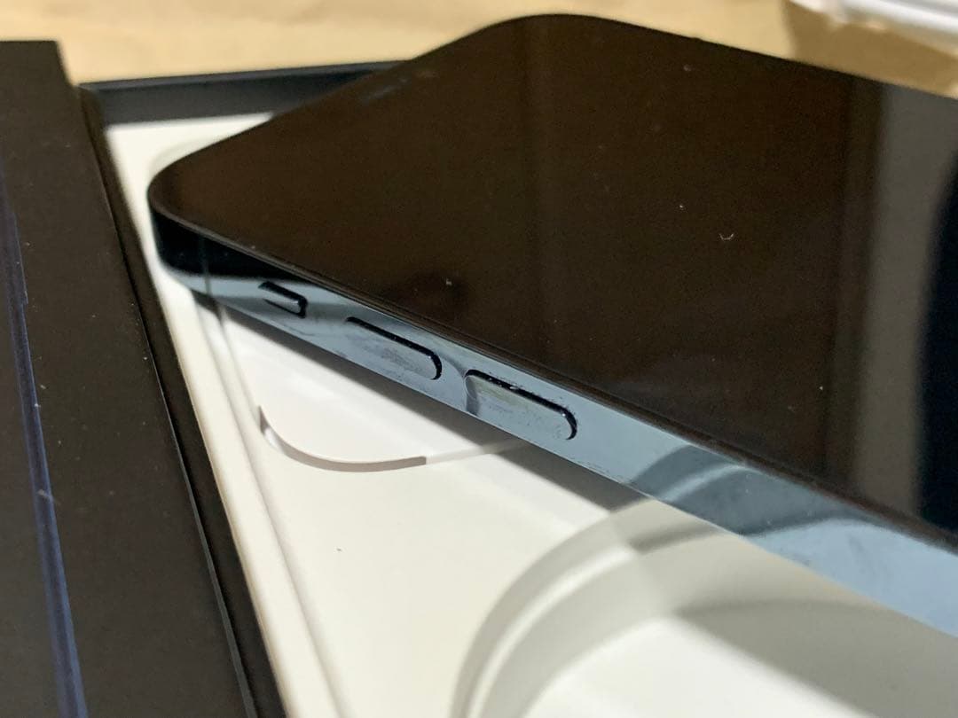 にしやん iPhone12Pro 512GB ブルー