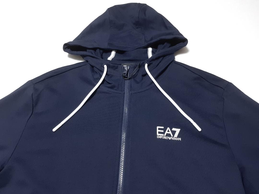 【新品・最終価格】EA7/エンポリオアルマーニ　紺セットアップ　L(50相当)