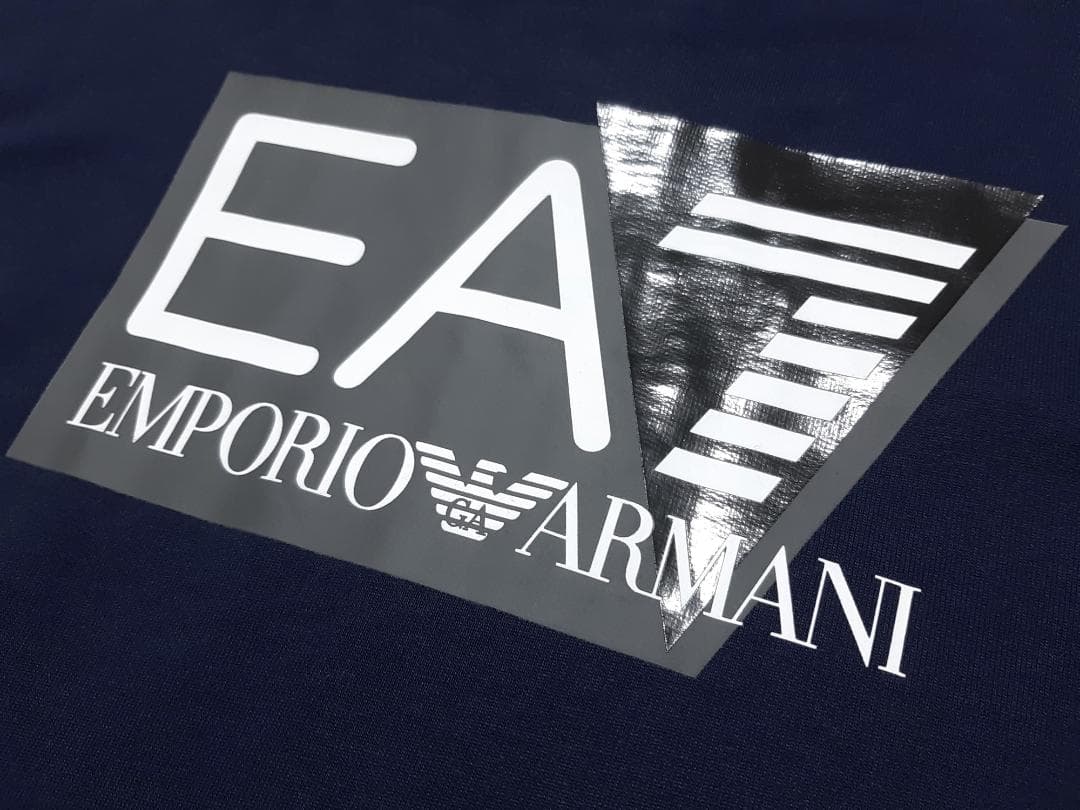 【新品・最終価格】EA7/エンポリオアルマーニ　紺セットアップ　L(50相当)