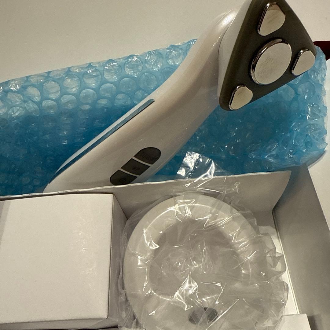 【美品】Dr.Ci:Labo エステプロC II クレンジングクリーム付　美顔器