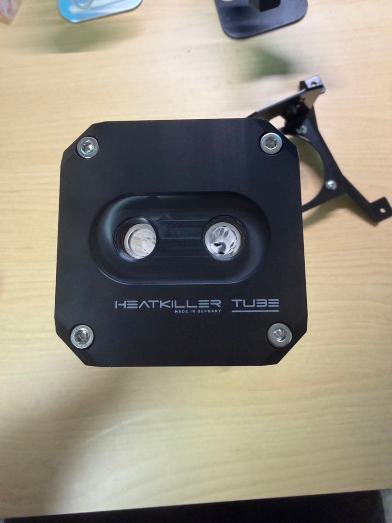 Heatkiller D5ポンプ リザーバー　150mm その3