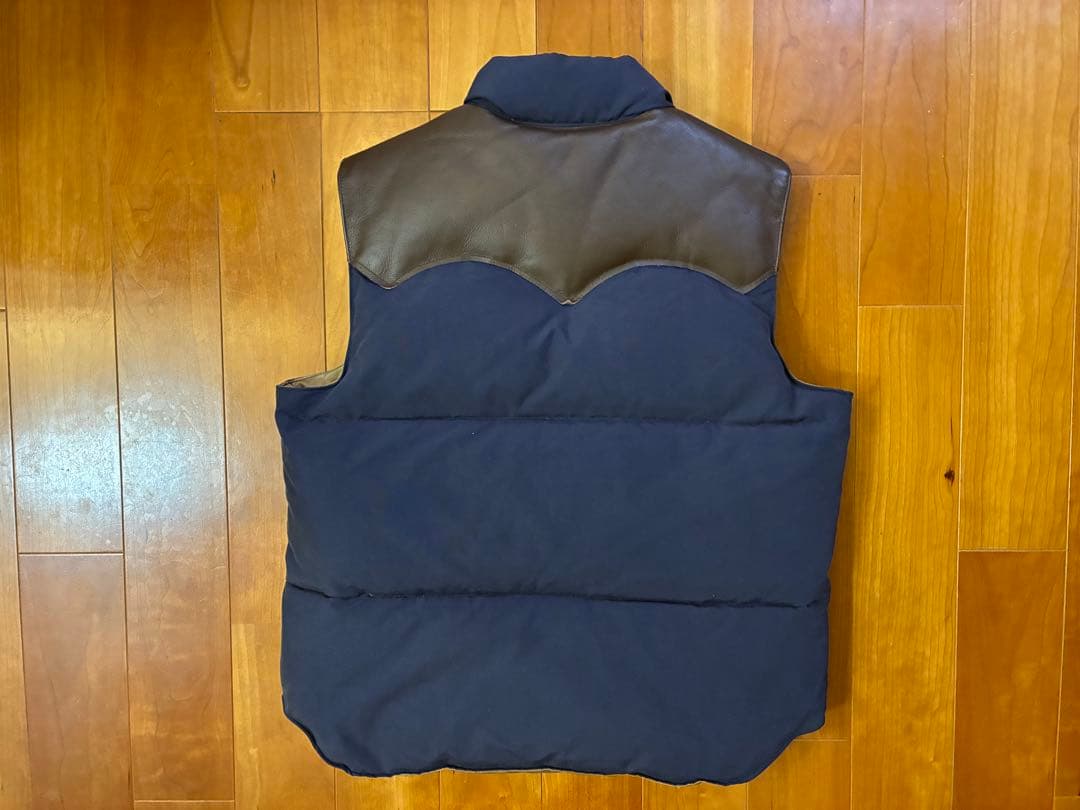 シュガーケーン　ダウンベスト　Mサイズ