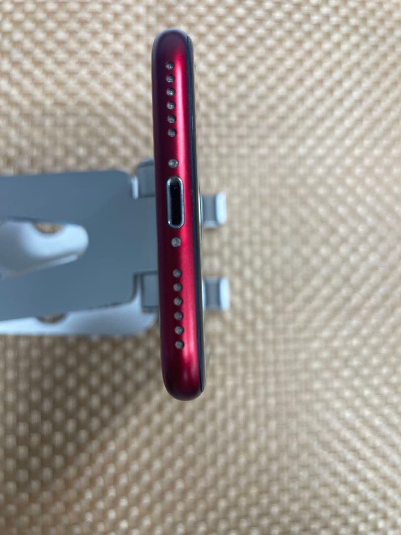 iPhone SE 第3世代 64 GB レッドSIMフリー【2711】