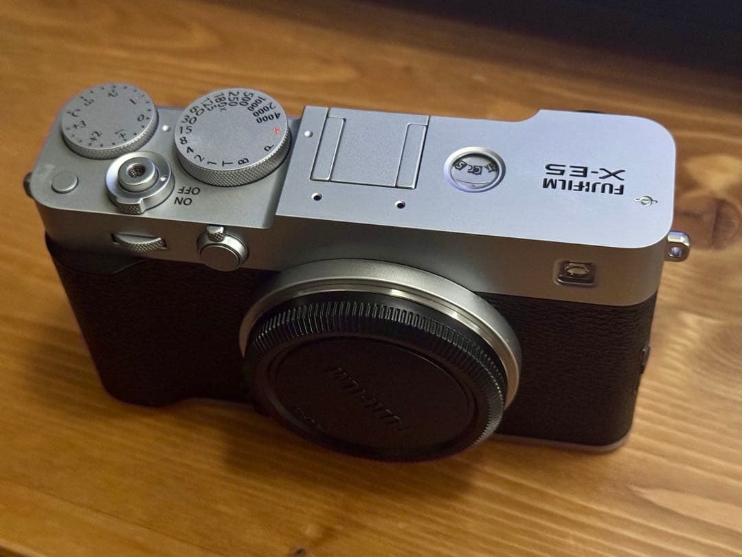 Fujifilm X-E5 ミラーレス一眼 シルバー