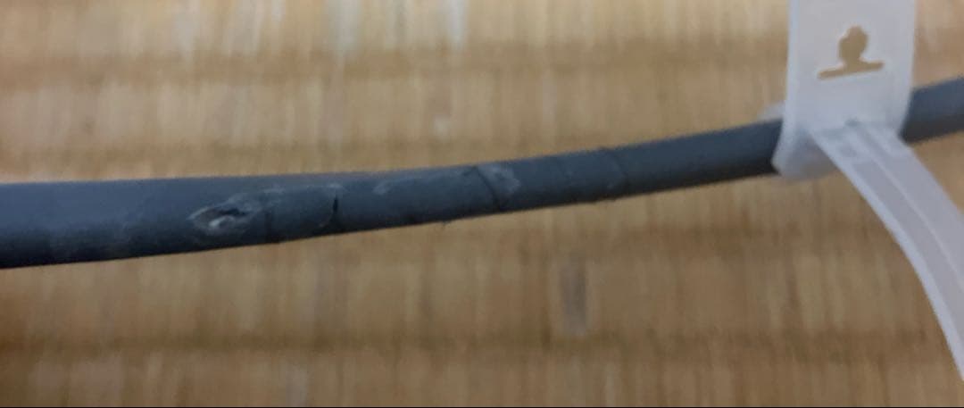 DeLonghi デロンギ　RHJ01A0505-DW 美品