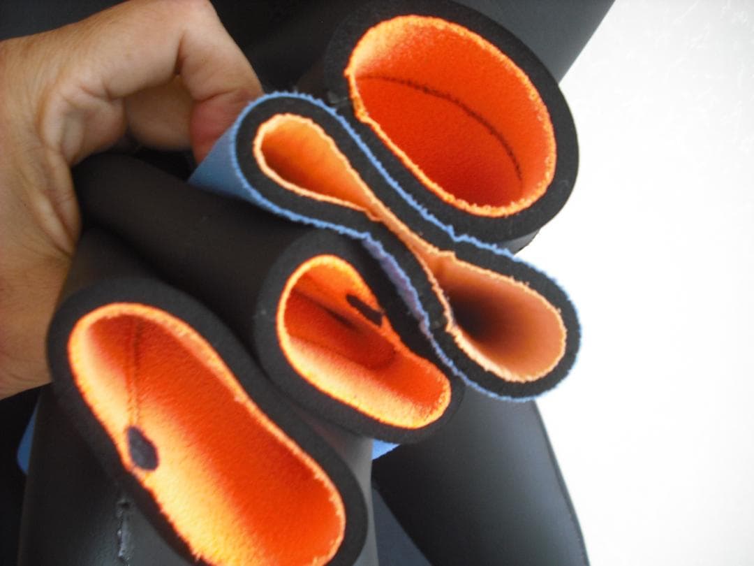 【稀少フル5mm　程度良好】セミドライウエットスーツ　BLANK 　サイズＭＬ