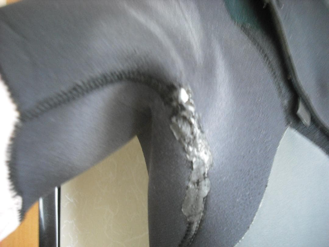 【稀少フル5mm　程度良好】セミドライウエットスーツ　BLANK 　サイズＭＬ