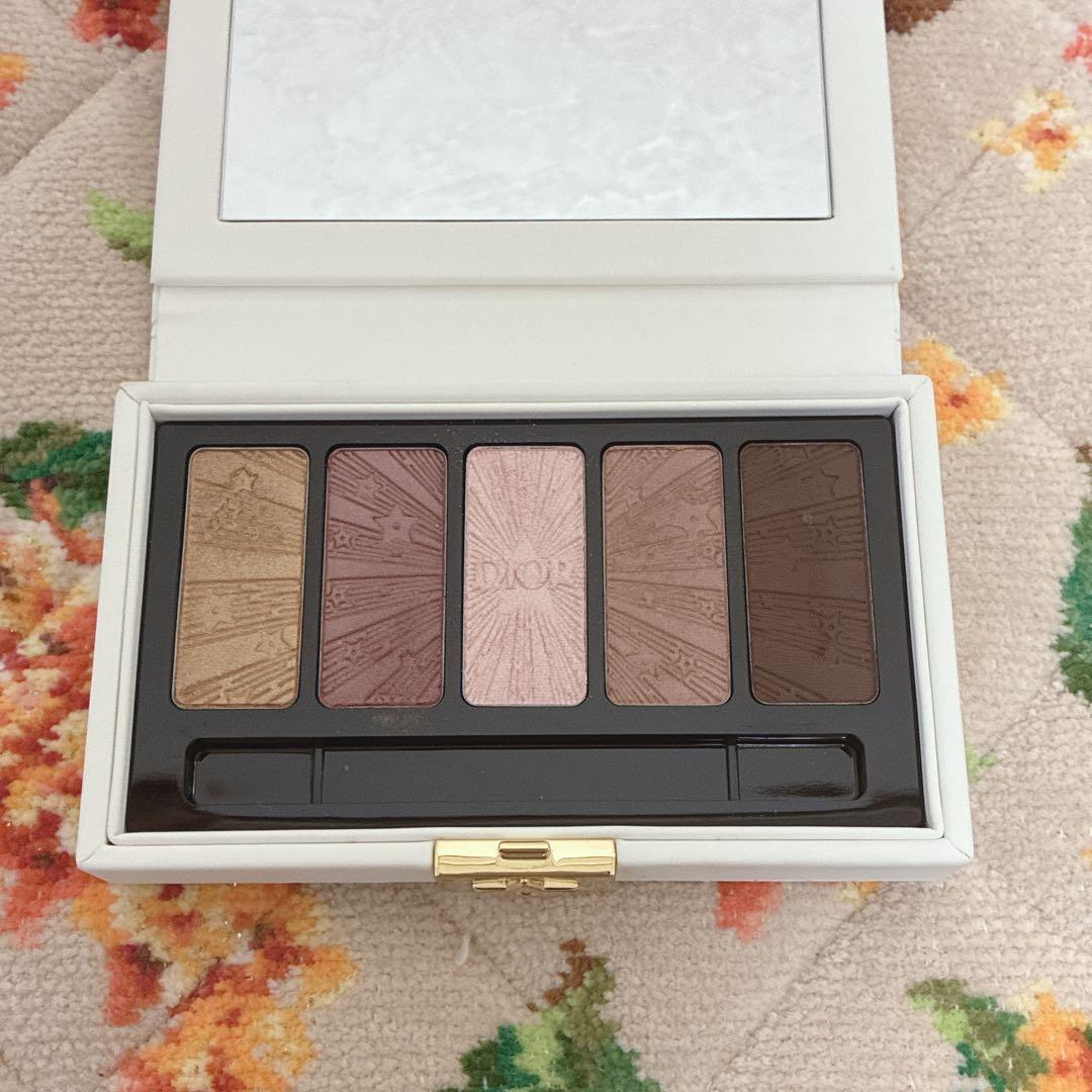 値下げ☆極美品☆スウォッチのみ！ディオール　2025クリスマス限定アイシャドウ