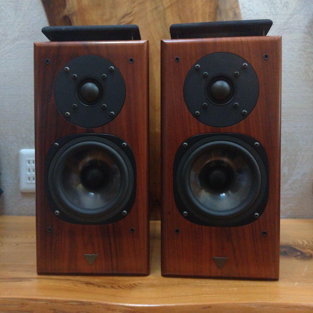 Vienna Acoustics S-1スピーカー