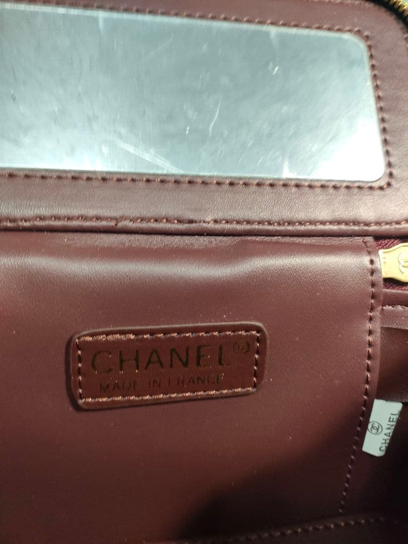 シャネル ショルダーバニティ バーガンディ ノベルティ