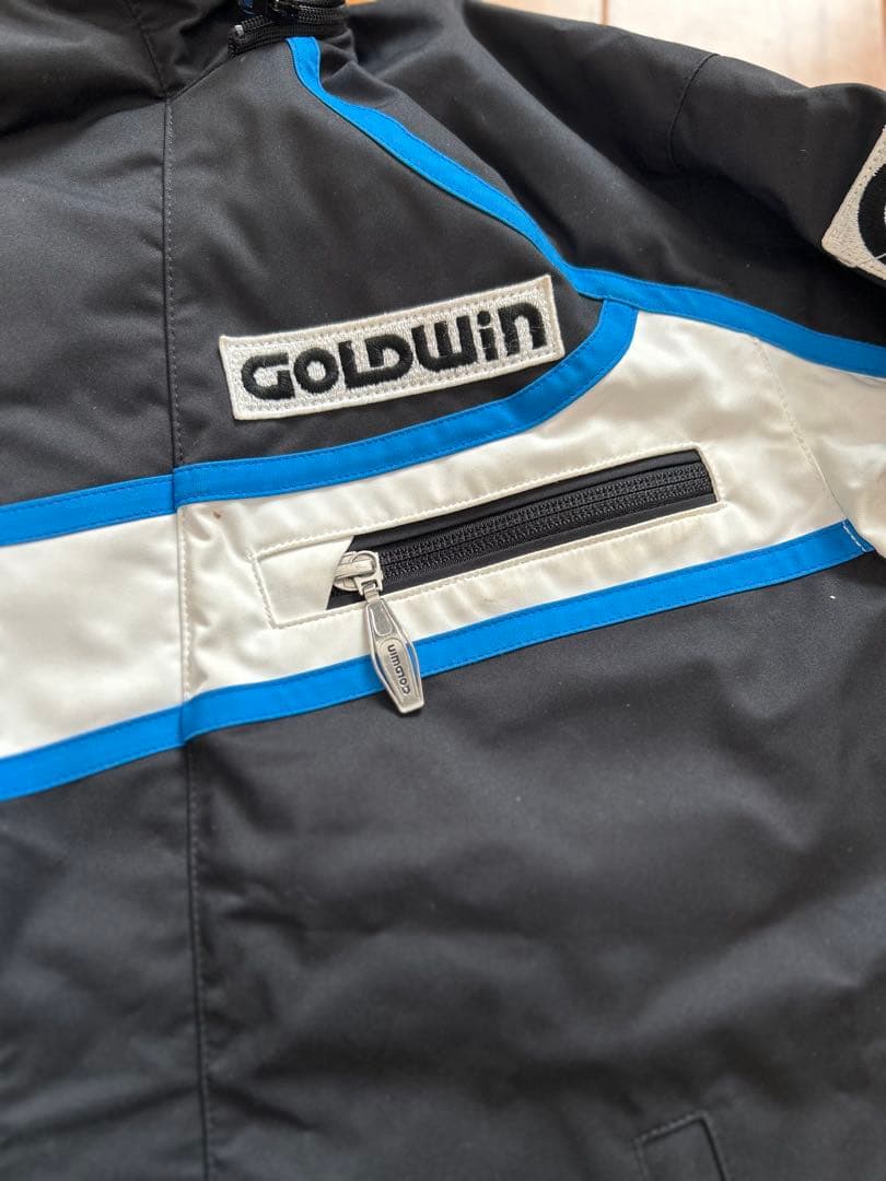 スウェーデン代表モデル★ GOLDWIN サイドフルオープン スキーウェア140